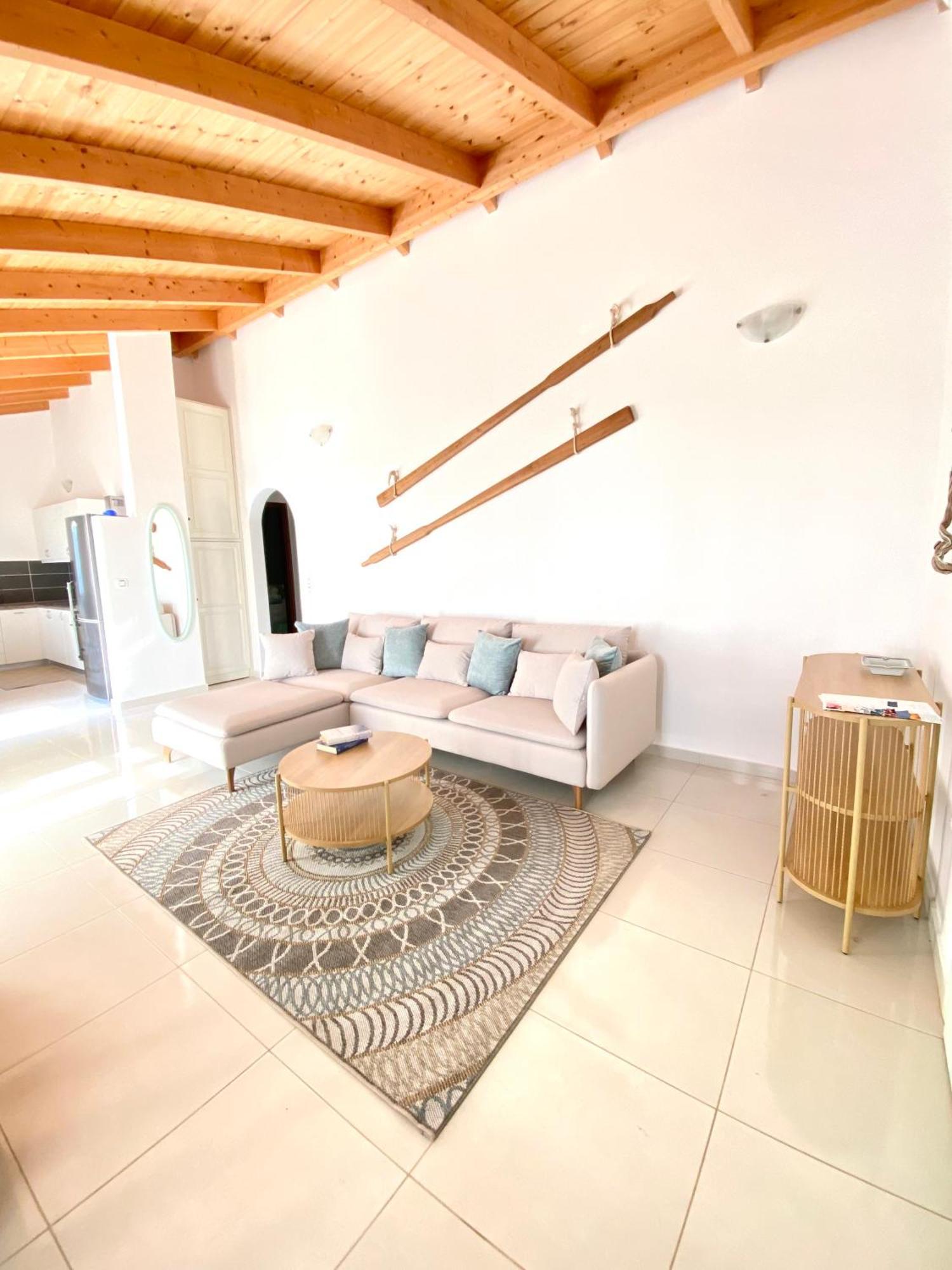 Federico Apartmán Khalikerí